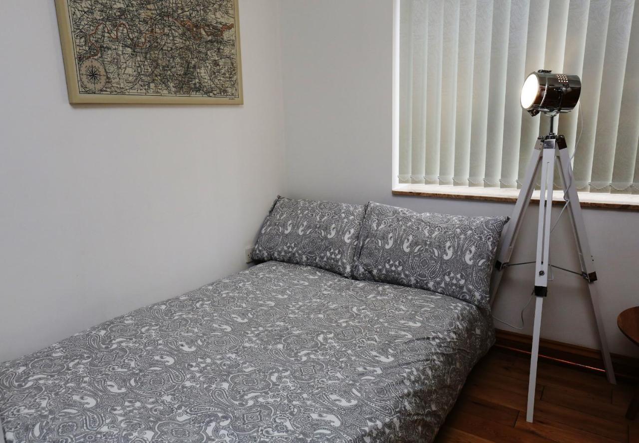 Luxurious Apartment "N22" London Kültér fotó