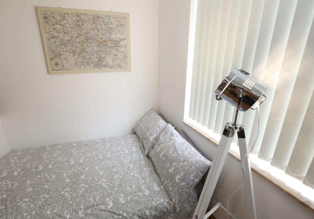 Luxurious Apartment "N22" London Kültér fotó