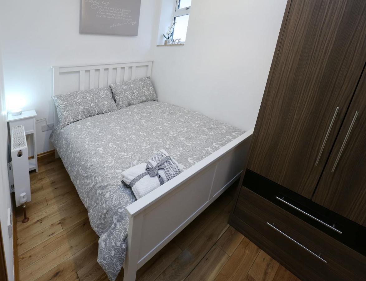 Luxurious Apartment "N22" London Kültér fotó
