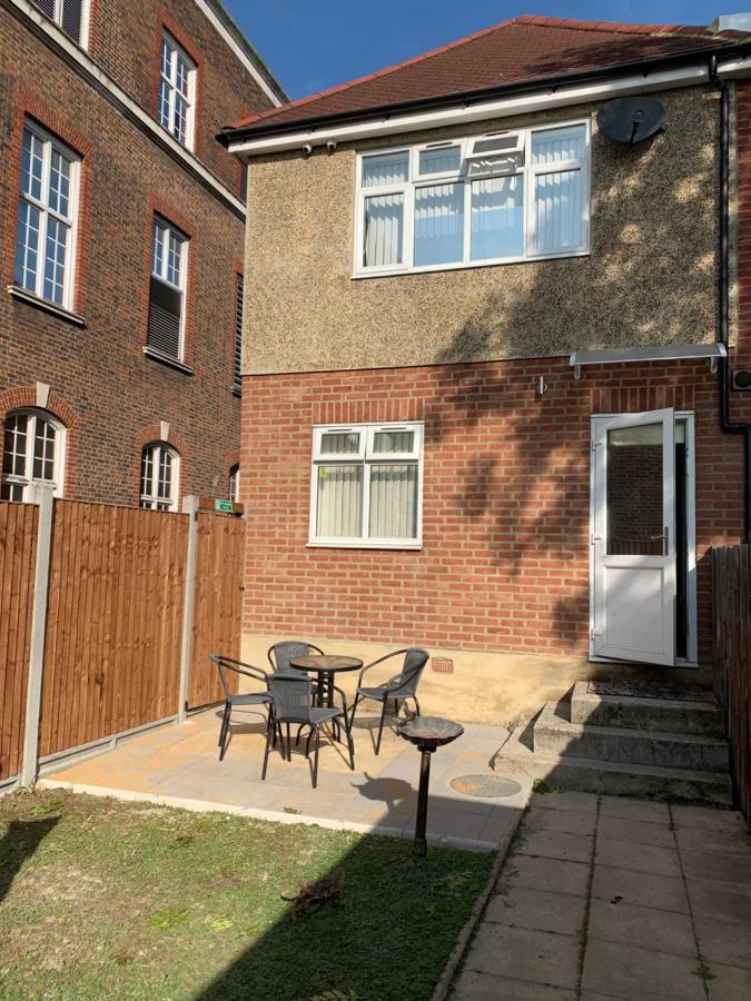Luxurious Apartment "N22" London Kültér fotó