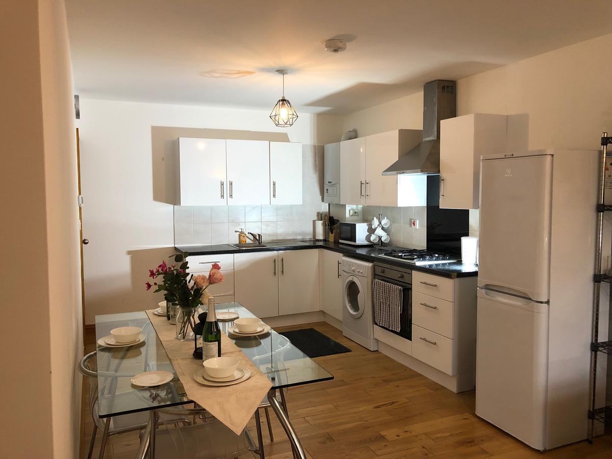 Luxurious Apartment "N22" London Kültér fotó